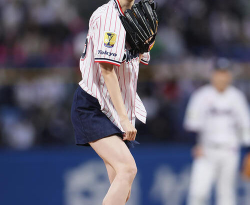 野球も得意な賀喜遥香、始球式で見せた完璧な投球に注目！