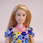 米マテルが世界初のダウン症バービー人形を発売！