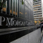JPモルガンCEO「銀行危機はまだ終わってない、危機が去っても反動が何年も続く！」