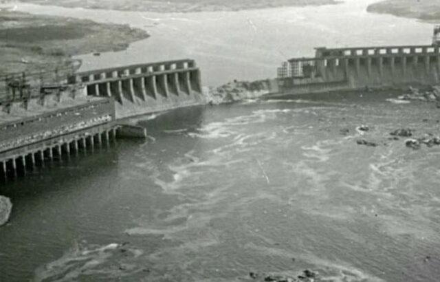ロシア(ソ連)のダム破壊は2回目、1941年にもウクライナで破壊し2万人以上殺害