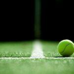 ライン際のボール跡踏みつぶし騒動が波紋広げる…女子テニスの試合に衝撃が走る