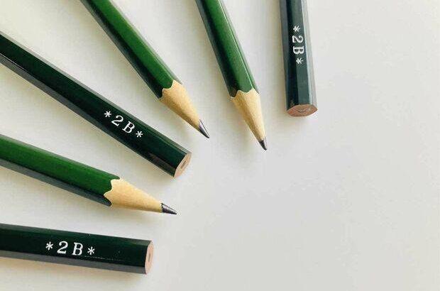 「なぜ小学校でHB鉛筆は使われなくなったのか？」小学生に選ばれない理由とは？