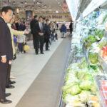 「野菜や肉の価格上昇に歯止めを」- 岸田首相がスーパー視察で思い切った対策を表明