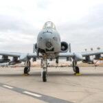 アメリカ軍、中東にこっそりA-10攻撃機を配備