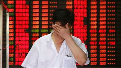 中国政府「海外株の保有を禁止する、ただちに精算し代わりに中国株を買え！」