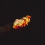 北朝鮮のロケット発射失敗、新型エンジン爆発か