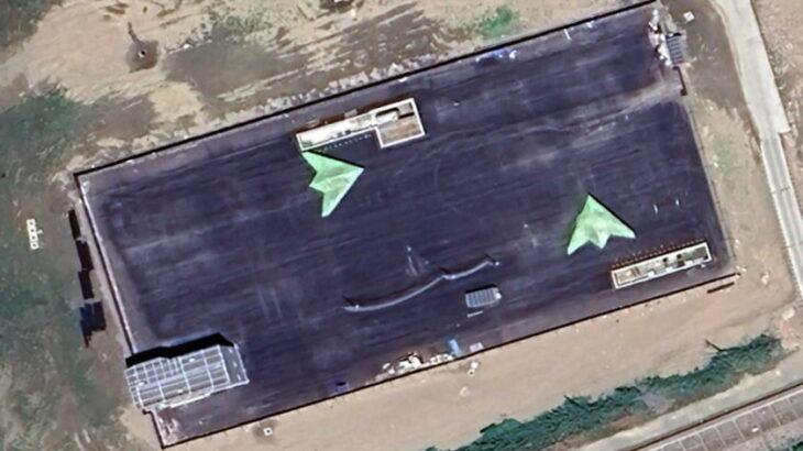 中国のGJ-11ステルス無人機、空母模擬施設のような場所で見つかる