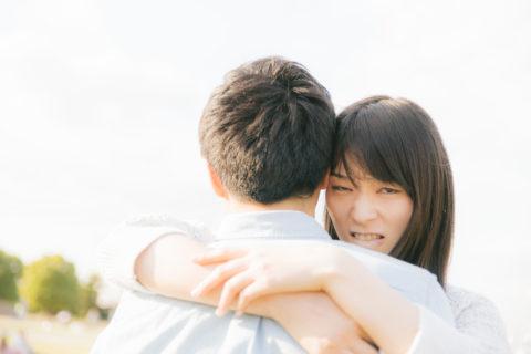 彼女がすぐ浮気するけど何か質問ある？