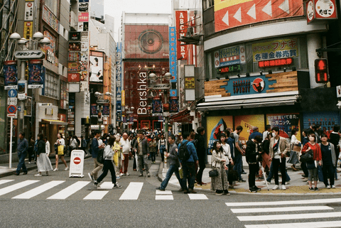 なぜ日本人はひと目でこちらが中国人と分かるのか「服装の違い」「声のボリューム」「食事のマナー」