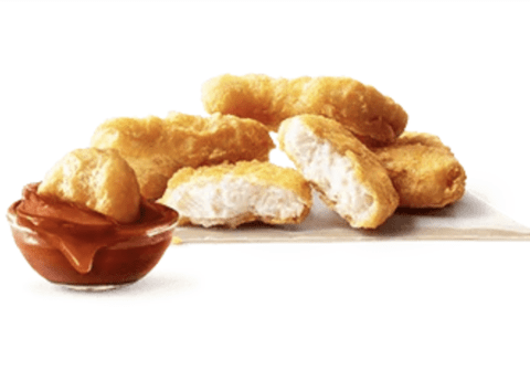【悲報】マクドのナゲットが1個あたり50円という事実…。ありがとう自民党