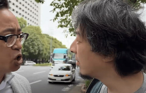 【動画】ひろゆき、アンチと路上で怒鳴り合い