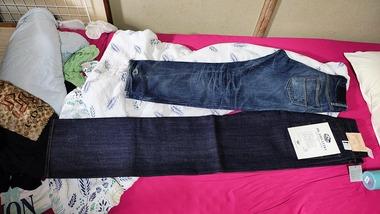 3万のジーンズ届いたったｗｗｗｗｗｗｗｗｗｗ