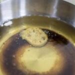 料理初心者なんだが天ぷら作るのに使った油ってどう処分すりゃいいの？