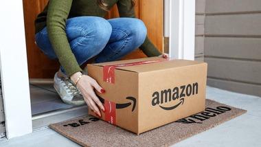 Amazonで2000円のモバイルバッテリー買うから、送料無料の3500円以上に丁度いい物教えて🥺