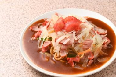 ワイ、あんかけパスタを食べて感動