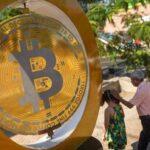 ビットコインが初の11万2000ドル突破－最高値更新