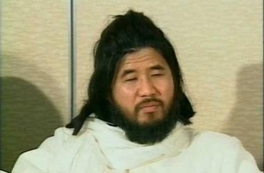 オウム真理教･松本元死刑囚の妻宅から数千万円の現金 家宅捜索で発見､出所の解明急ぐ