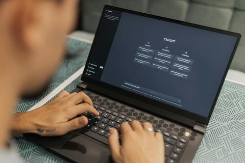 クリエーター系は総じてAIの進化で仕事なくなるけど、どうすんの？