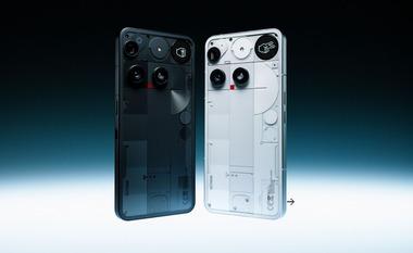 Nothing､フラグシップスマホ｢Phone(3)｣と初のヘッドホン｢Headphone(1)｣を発表