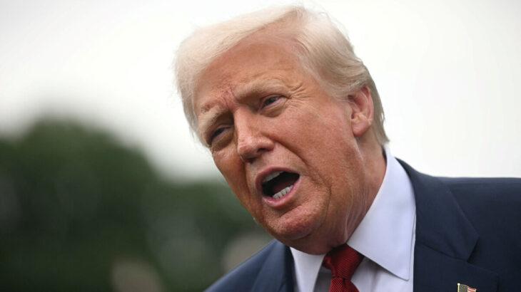 【国際】トランプおやびん、対ロシアで原子力潜水艦2隻派遣