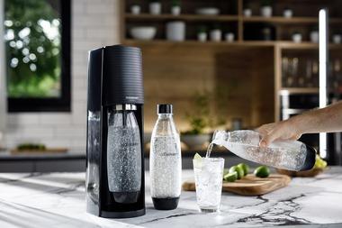 炭酸水メーカーなるものが流行ってますが便利なのですか？コスパはどうなのですか？