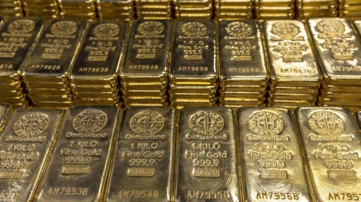 金価格、初の1万8千円　過去最高を更新
