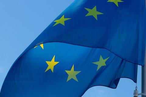 【悲報】EU、子供のSNS利用制限を検討へ。欧州委員長「次世代を守るのは私たちの責務」
