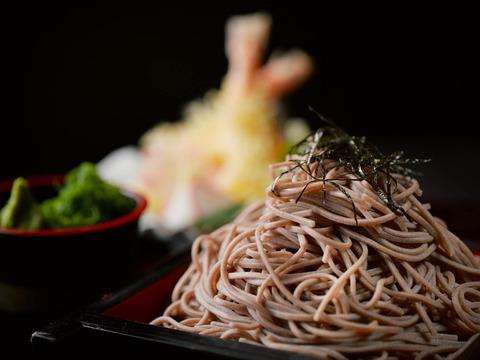 蕎麦文化、完全終了へ…4000店舗が960店舗へ…しかも毎年100店舗ずつ消えてる模様