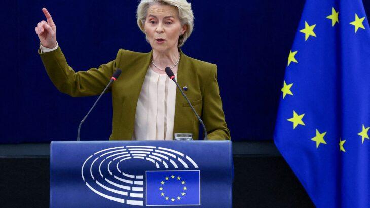 EU、子どものSNS制限検討へ　欧州委員長が意向表明