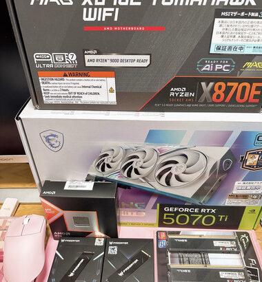 【朗報】ワイ､ついにゲーミングPCのパーツが全て揃う