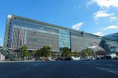 福岡「女多いです、飯安くて美味いです、クマいないです、家賃安いです、都会です」←なぜお前ら住まない？www