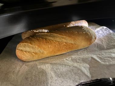 【画像】お米が高いからパンを焼く