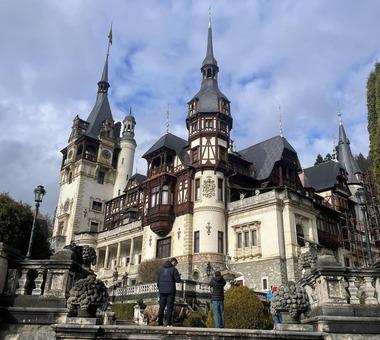 ルーマニア在住ワオ、暇すぎる【質問ある？】