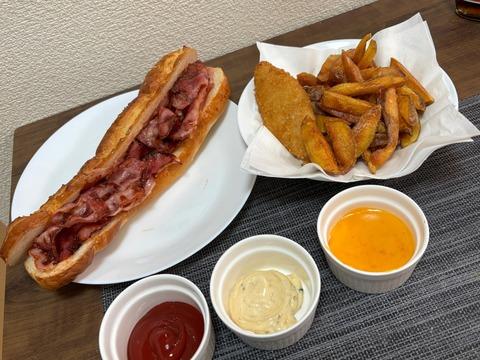 【画像】ワイジのわんぱく朝食ｗｗｗｗｗ