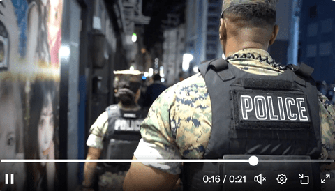 【動画】アメリカンポリス、拳銃持って悠々と日本でパトロール。これが中国だったらおまえら鬼のように怒ってそうだよなｗ