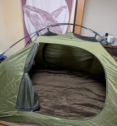 【画像】部屋寒いから部屋にテント張って住む