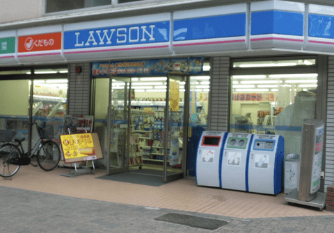 【悲報】ローソン「とにかく値段を下げる！クリスマスケーキもトッピング無しにしたら売れた」