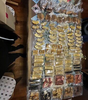 大量にバームクーヘンを買ってきた