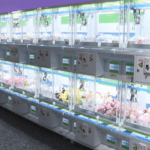 ファミマ｢遊べるコンビニ｣に クレーンゲーム機を5000店舗に設置へ