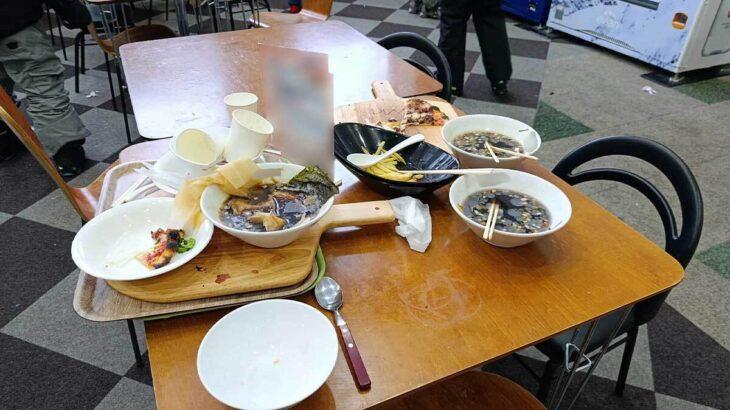 【セルフサービス】「マジで外国人マナー悪すぎる」スキー場の食べ残し放置にあ然…様変わりのゲレンデ、想像絶する実情