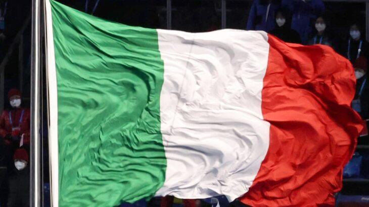 【国際】来日メローニ氏はアニメ好き、ルパンやキャプテンハーロックから影響？　岸田氏キティ贈呈