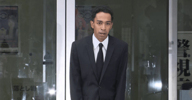 公然わいせつで逮捕された草間リチャード敬太､奇行に走った”あの夜”の真相 服を脱いで外に出て再び戻ってくる｢度胸試しゲーム｣していたか