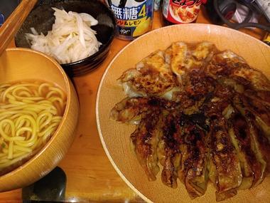 餃子焼けたやでー