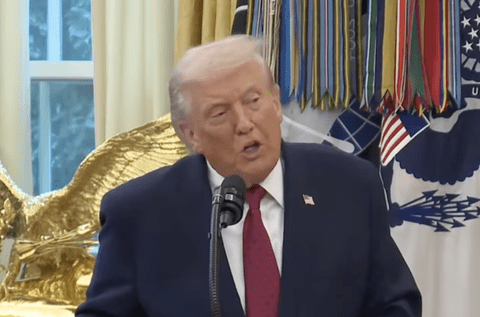 トランプ、日本の対米投融資第1号をSNSで表明。まずは5.5兆円、ガス発電・原油輸出・人工ダイヤの3件