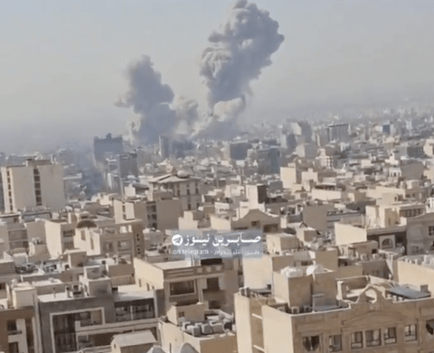 【悲報】イスラエルイラン、開戦。アメリカも共同で