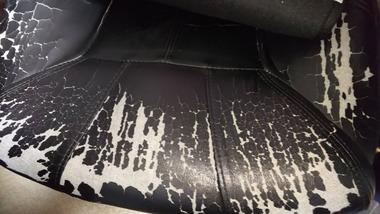 【悲報】ゲーミングチェアの寿命だいたい1～2年