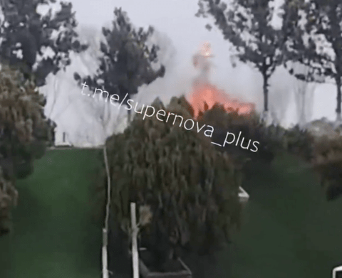 【悲報】イラン完全に無敵の人と化す、アゼルバイジャンの空港にドローン攻撃