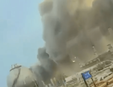 【悲報】イラン、完全に一線を越える。サウジアラビアの超重要な場所を攻撃する