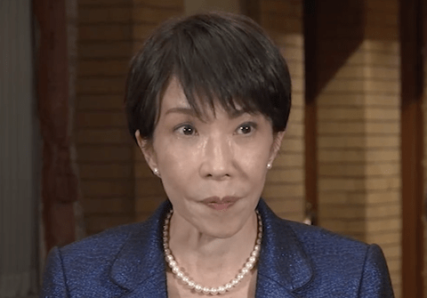 【悲報】高市首相、ぶら下がり取材に応じる機会が歴代首相に比べて少なかった…Xでは連日発信