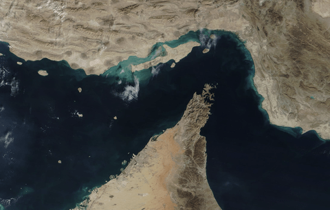 日本人「EV？ガソリンの方が良いだろ」中東「ほーれ（石油取り上げ）」